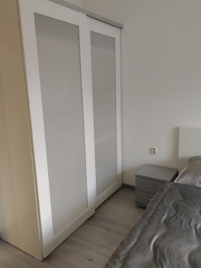 Apartman "K Vystavisku" Leilighet Trenčín Eksteriør bilde